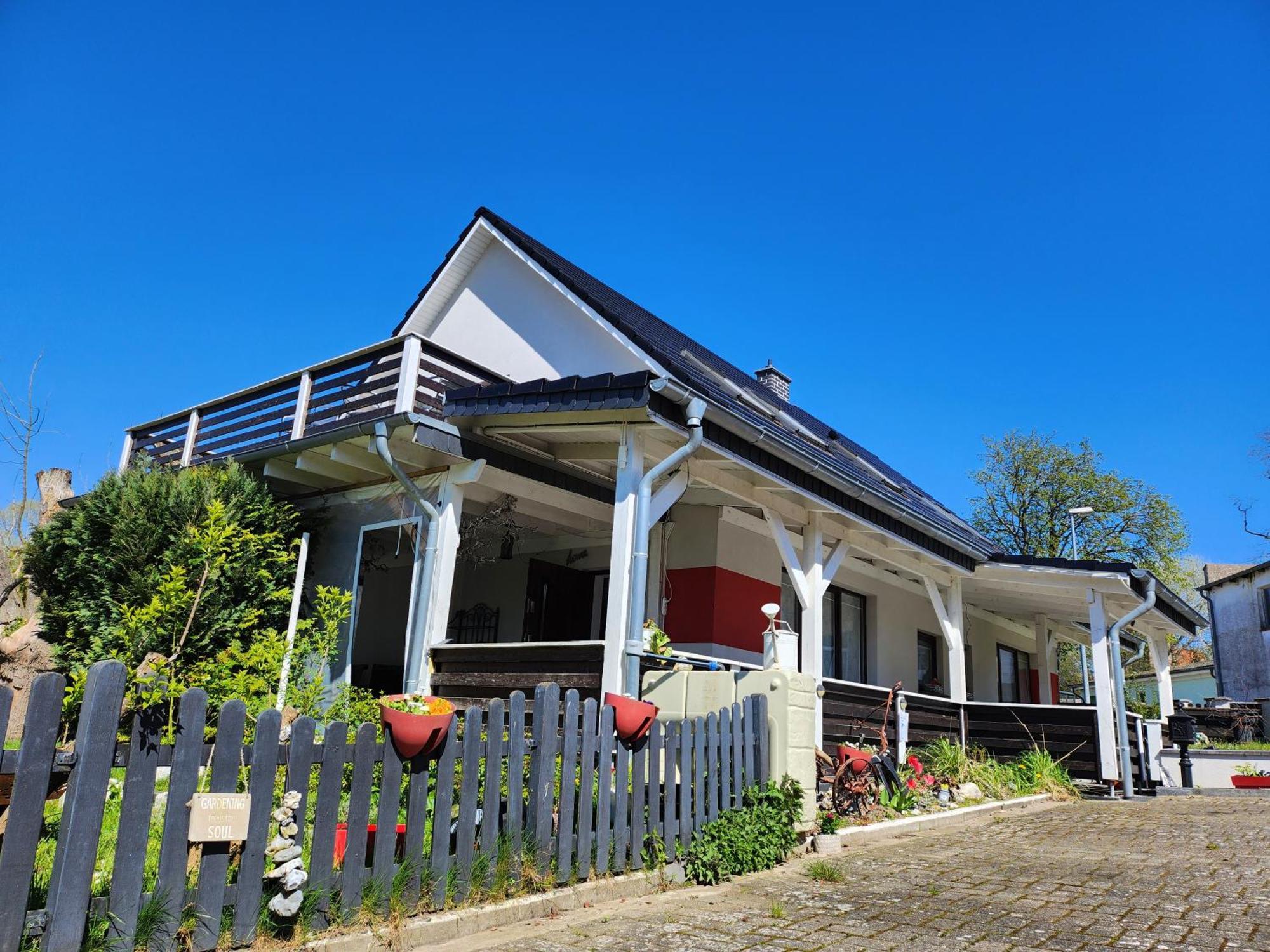 Ferienhaus Ani & Apartment Rustikal Patzig Exterior photo